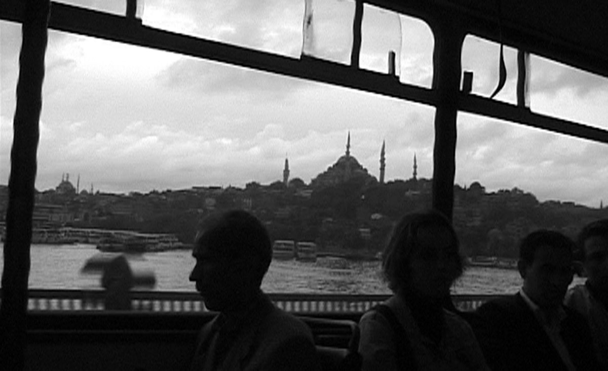 web_istanbul-bus.jpg